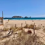 Appartement Beachfront In Estartit With Garden L'Estartit